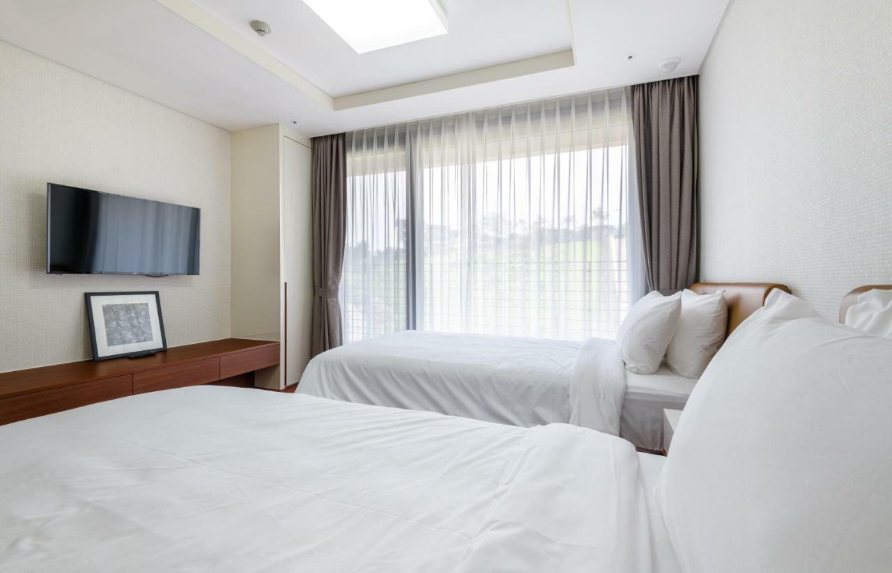 Seaside Arden Hotel Seogwipo Exterior photo